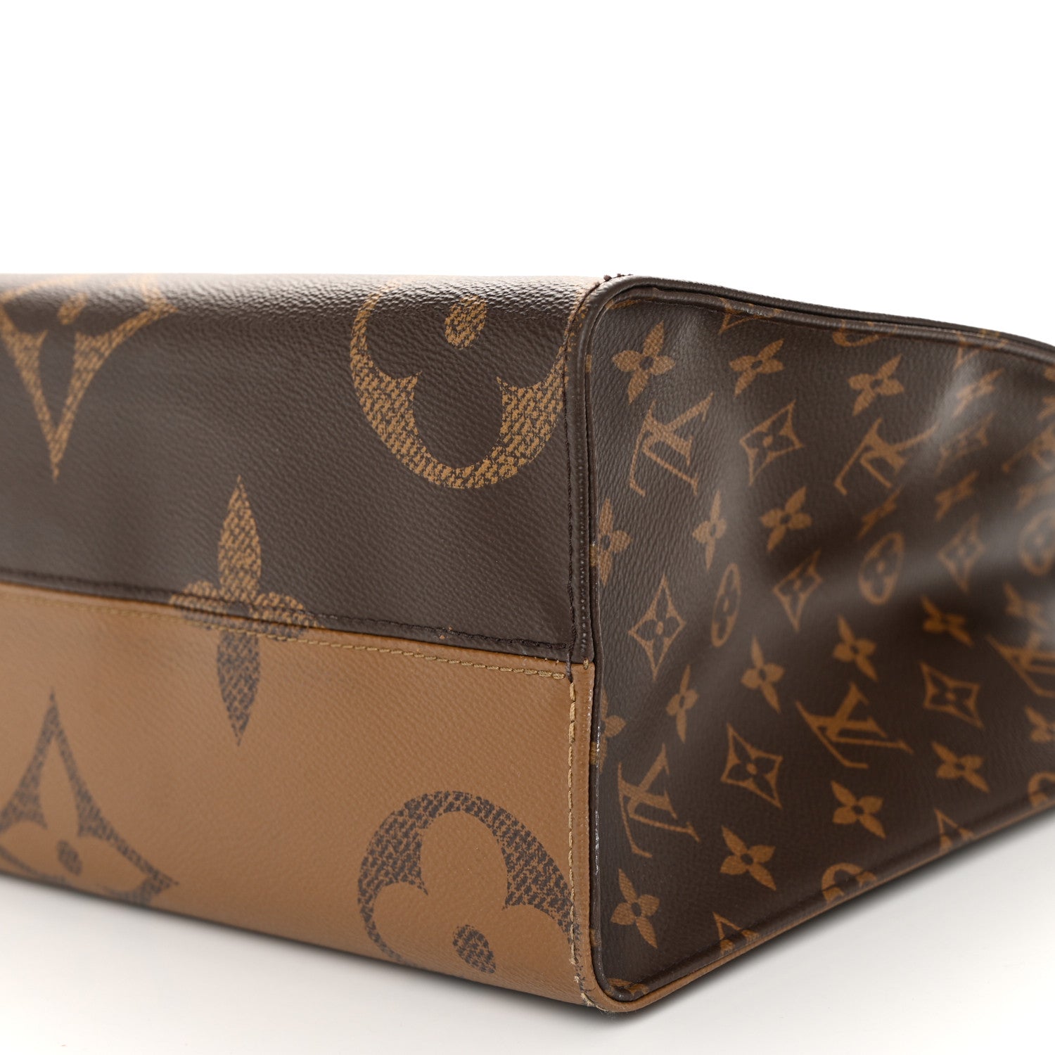 Louis Vuitton Reverse Monogram Giant Onthego MM 10 of 11