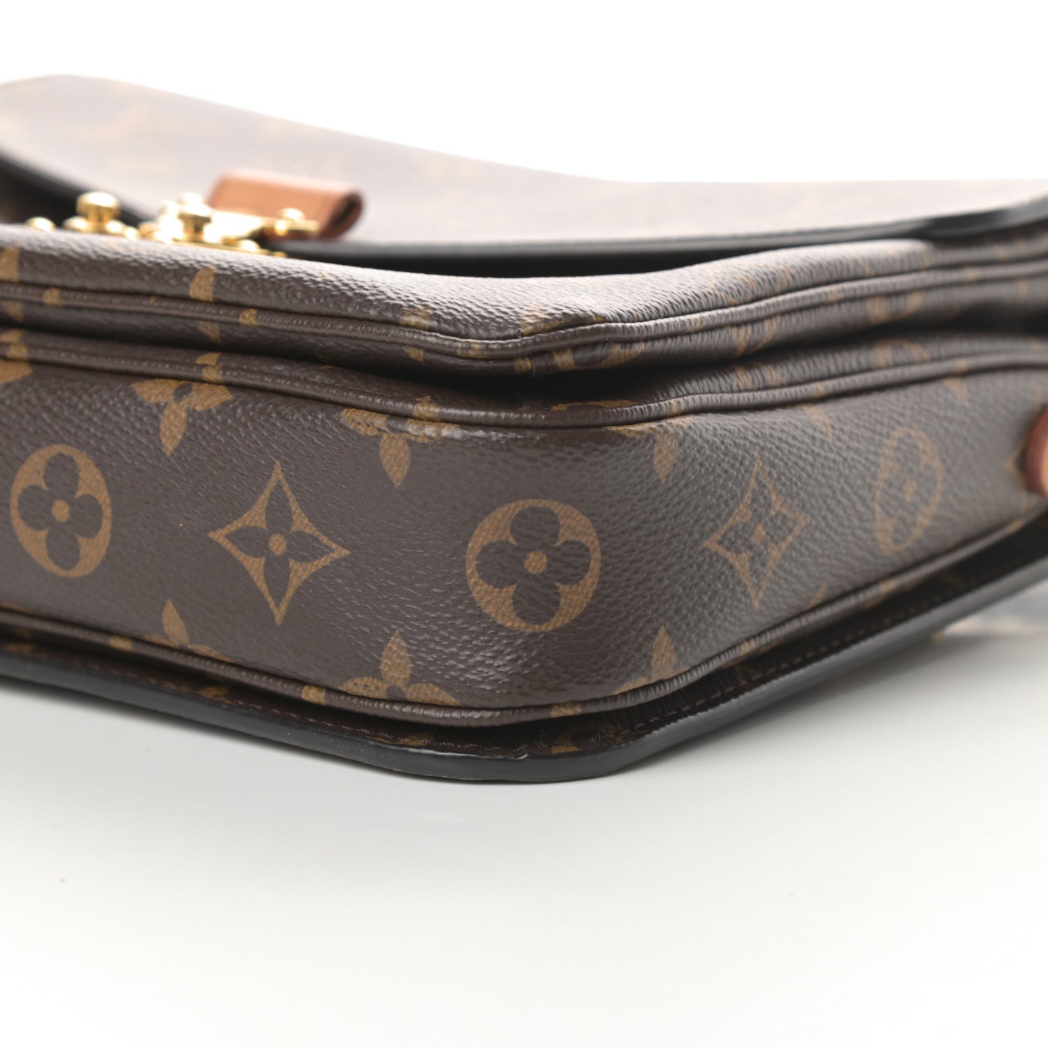 Louis Vuitton Monogram Pochette Metis 10 of 10