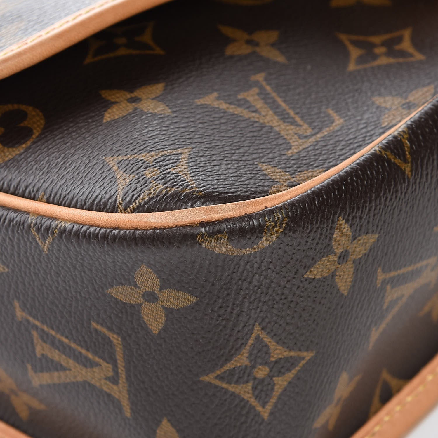 Louis Vuitton Monogram Sologne 12 of 15