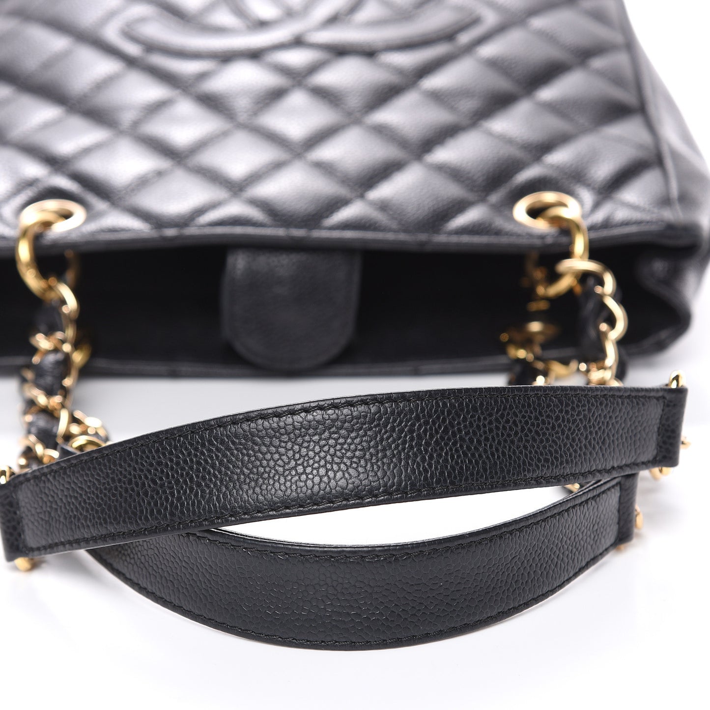 Caviar Quilted Petit Shopping Tote PST Black