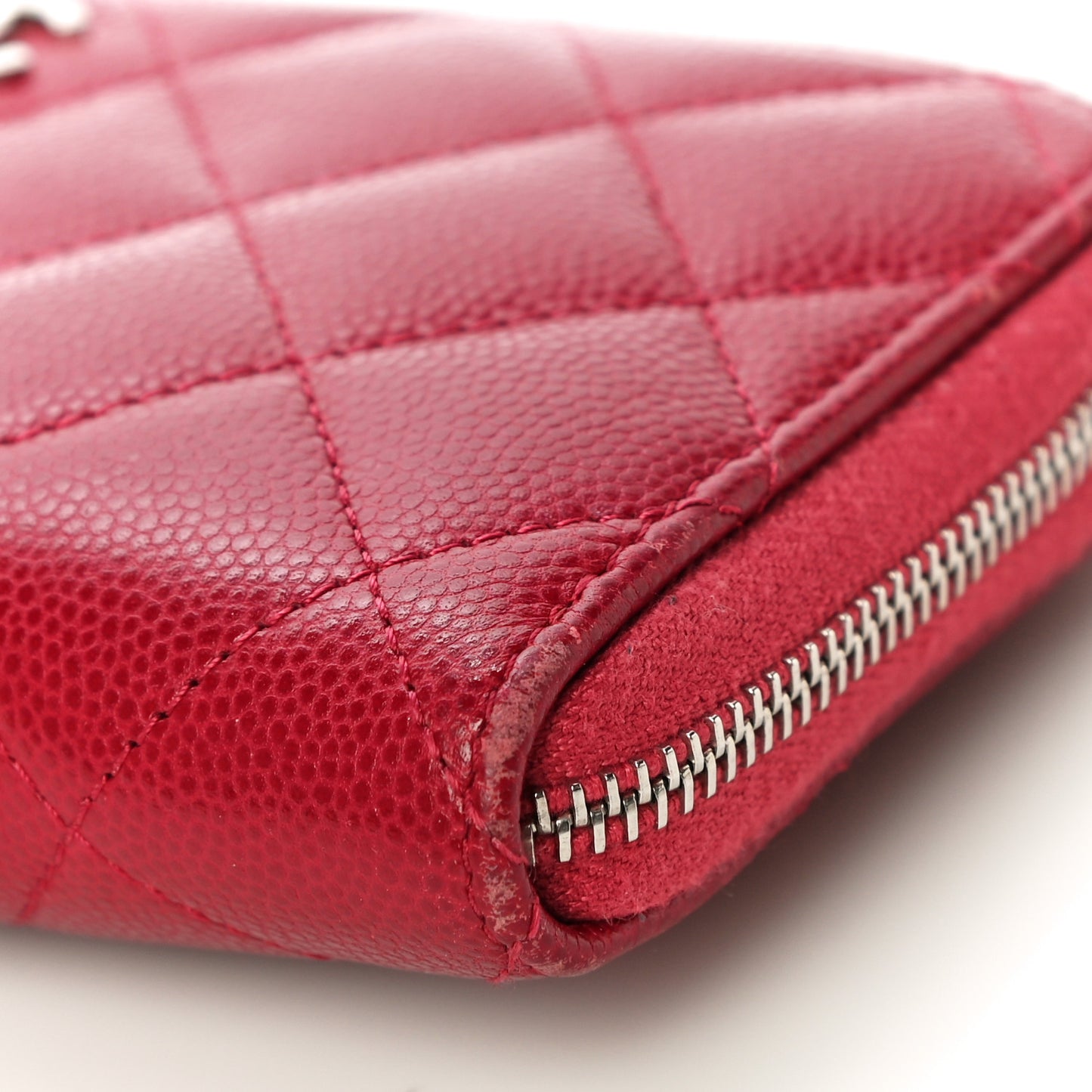 Caviar Quilted Medium Zip Around Wallet Red