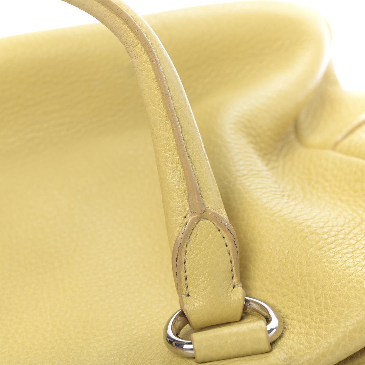 Vitello Daino Satchel Ananas