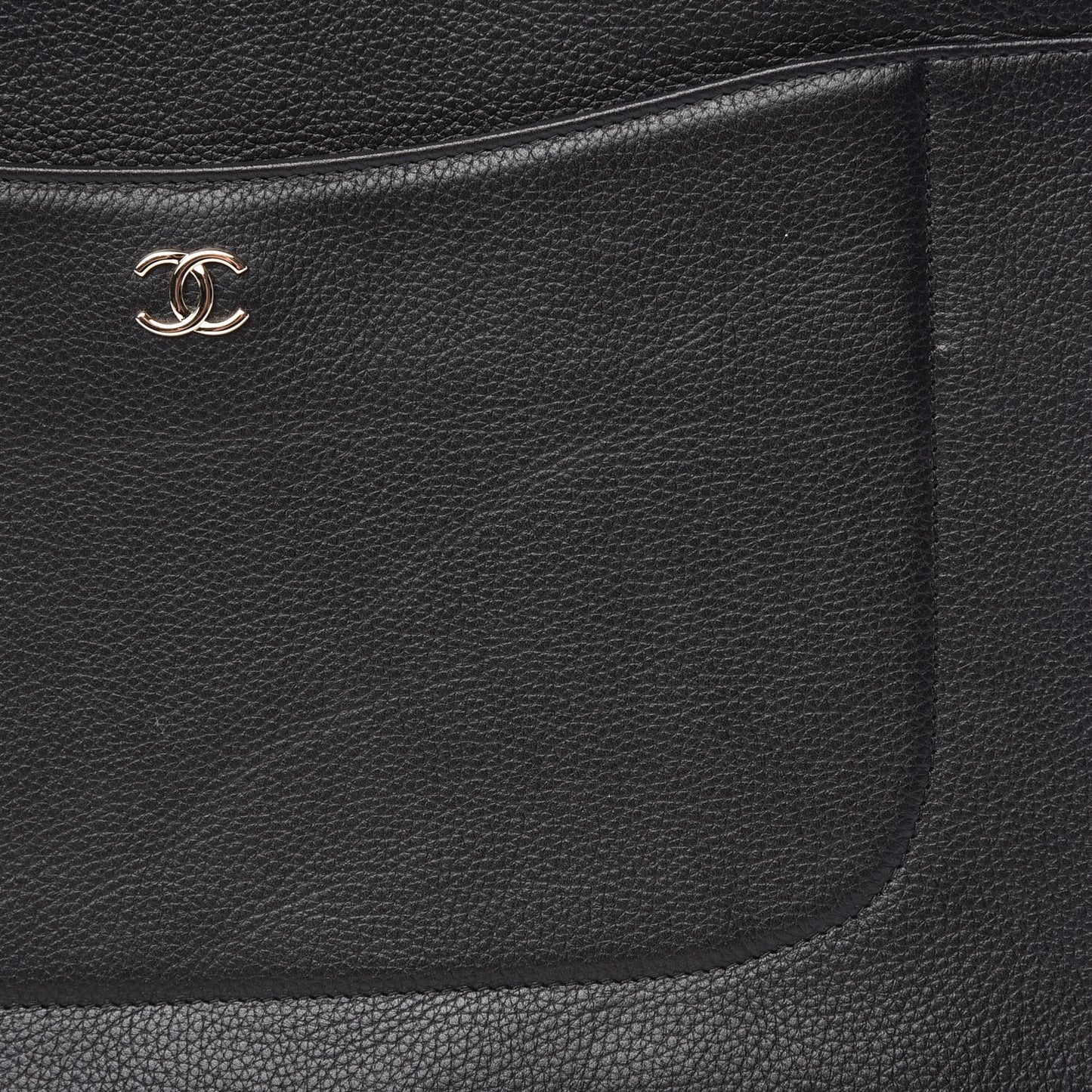 Grained Calfskin Large Neo Executive Cosmetic Case Black
