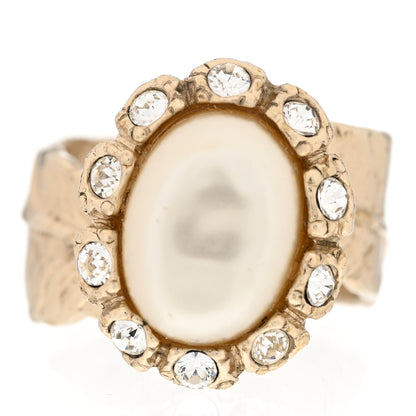 Chanel Pearl Crystal Leaf CC Ring 52/6 Gold Pearly White 1 of 4