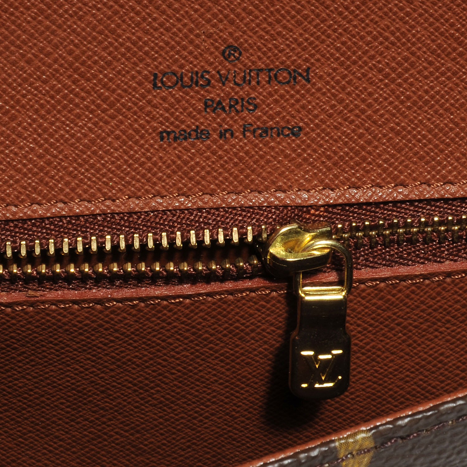 Louis Vuitton Monogram Saint Cloud MM 6 of 8