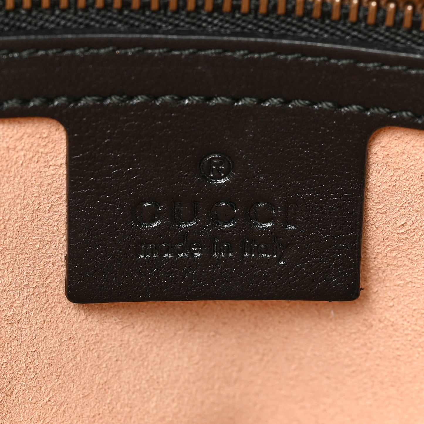 Calfskin Matelasse Medium GG Marmont Chain Shoulder Bag Black