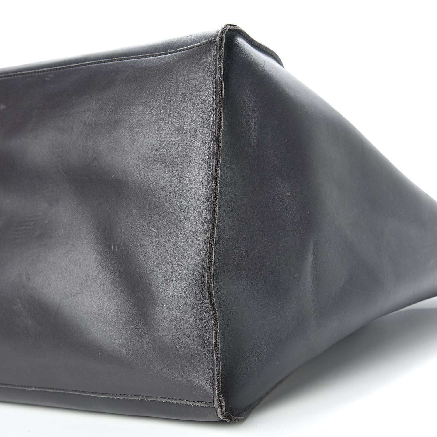 Celine Smooth Calfskin Medium Big Bag Liquorice 22 of 25