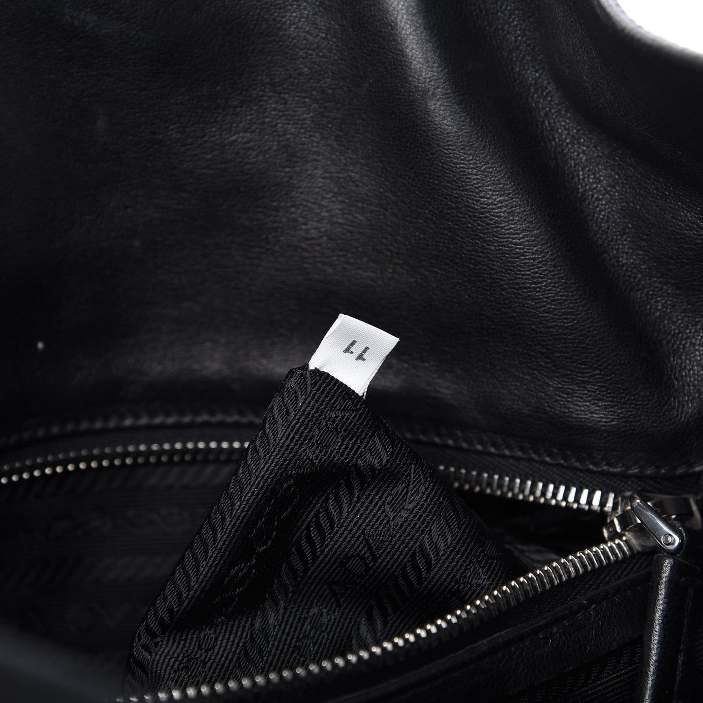 Tessuto Nylon Nappa Foldover Pushlock Satchel Black