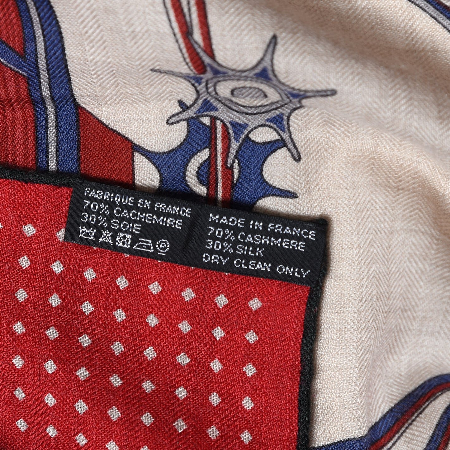 Cashmere Silk Les Voitures A Transformation Shawl 140 Naturel Rouge H Bleu