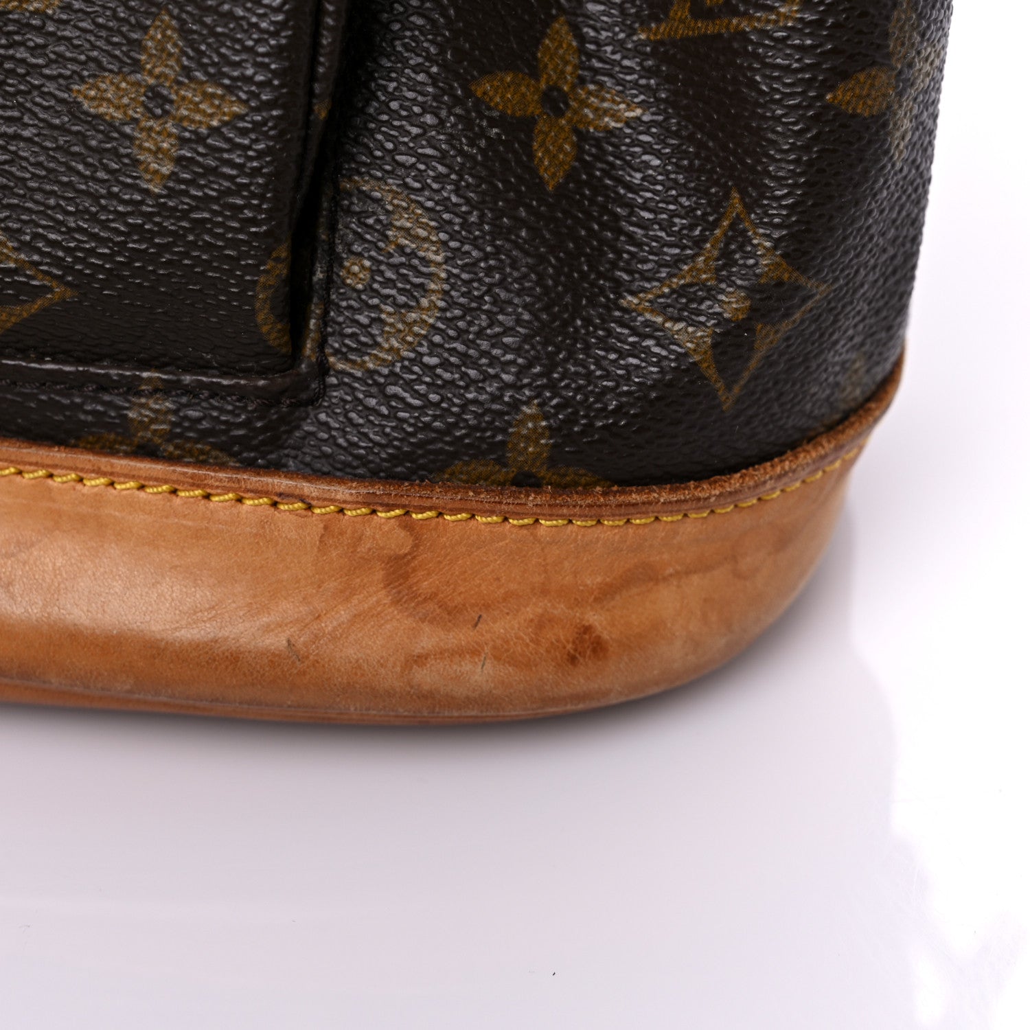 Louis Vuitton Monogram Montsouris MM Backpack 20 of 32