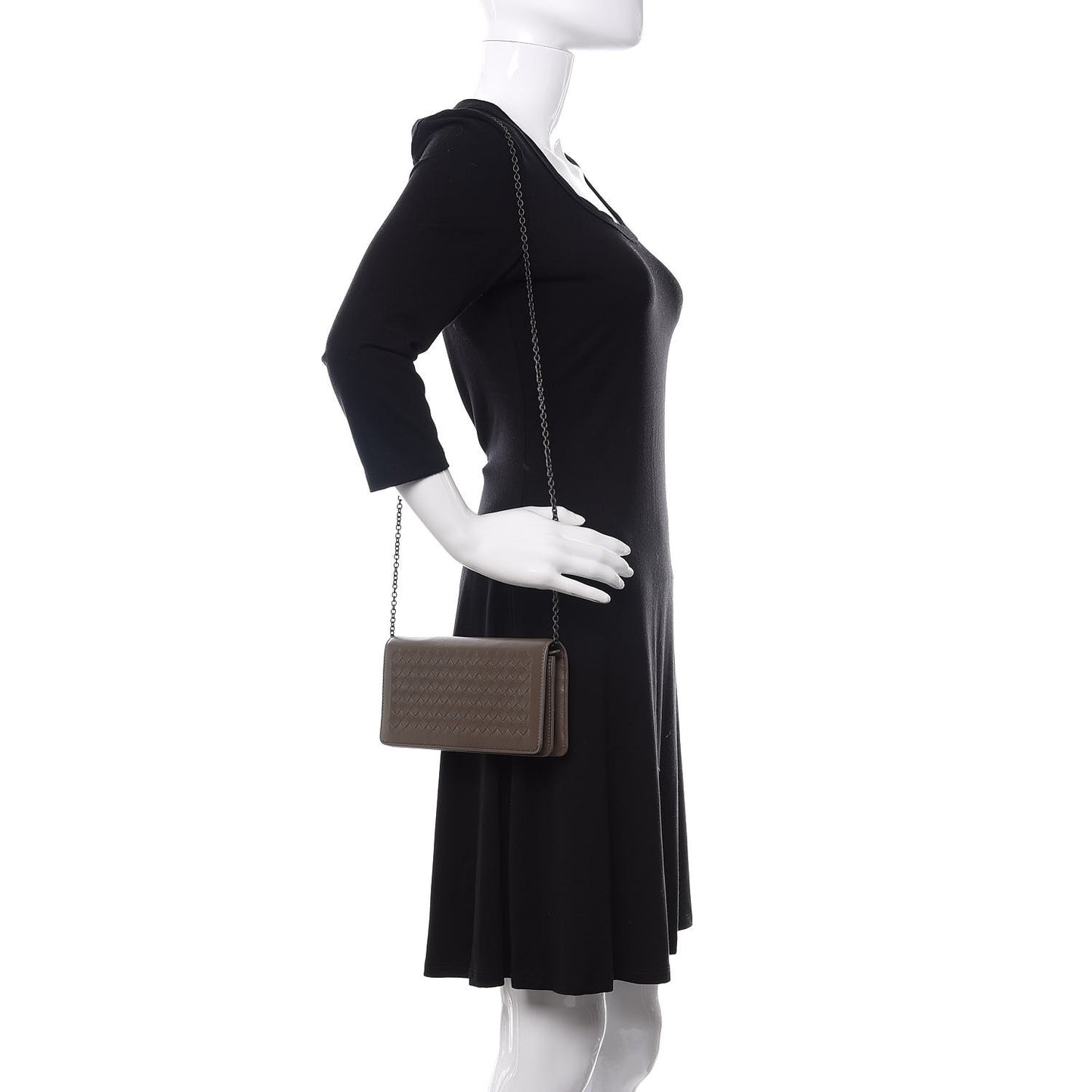 Nappa Intrecciato Continental Wallet on Chain Ebano