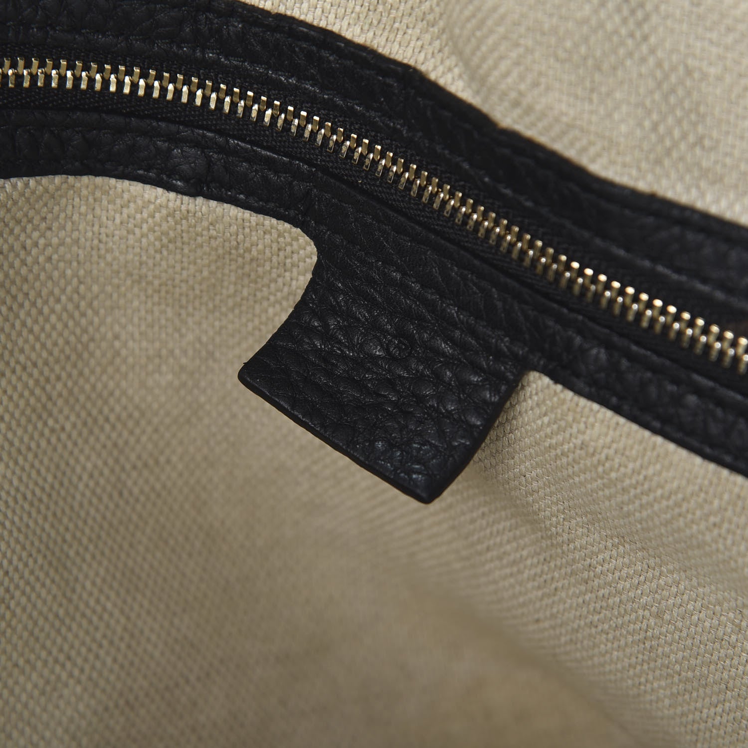 Gucci Pebbled Calfskin Large Soho Shoulder Bag Black 7 of 9