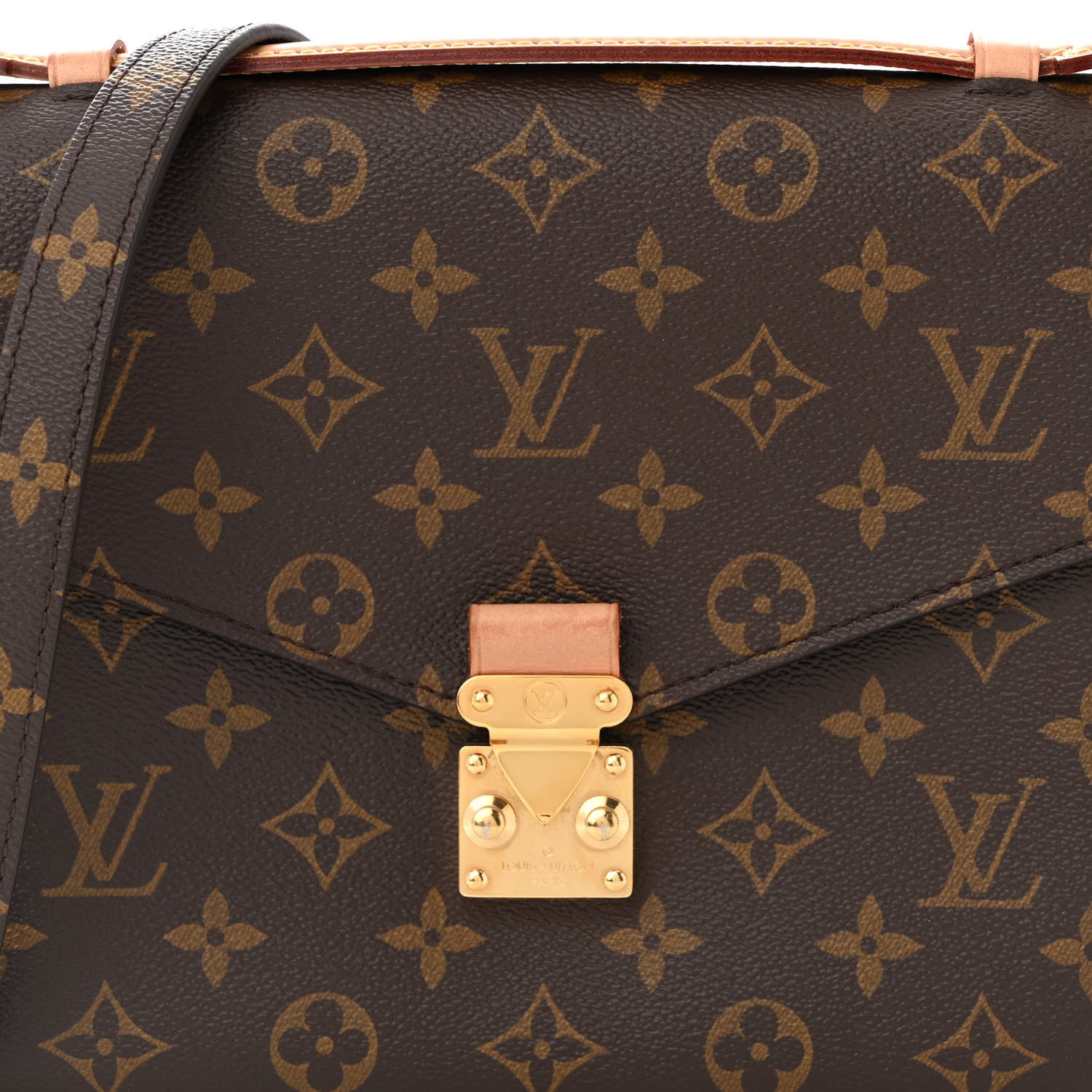 Louis Vuitton Monogram Pochette Metis 8 of 11
