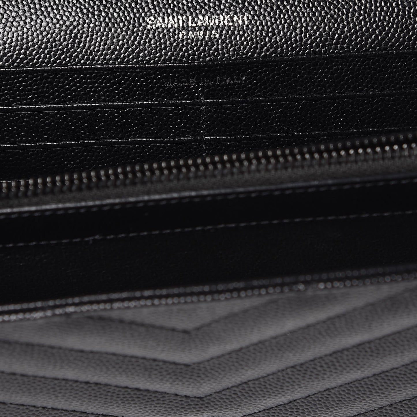 Grain De Poudre Matelasse Chevron Monogram Chain Wallet Black