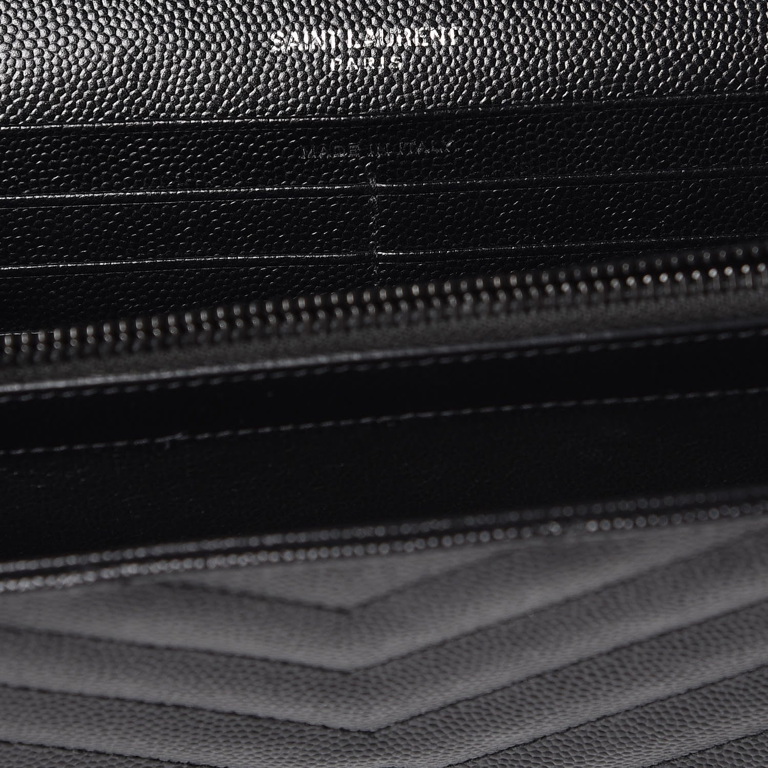 Saint Laurent Grain De Poudre Matelasse Chevron Monogram Chain Wallet Black 7 of 10