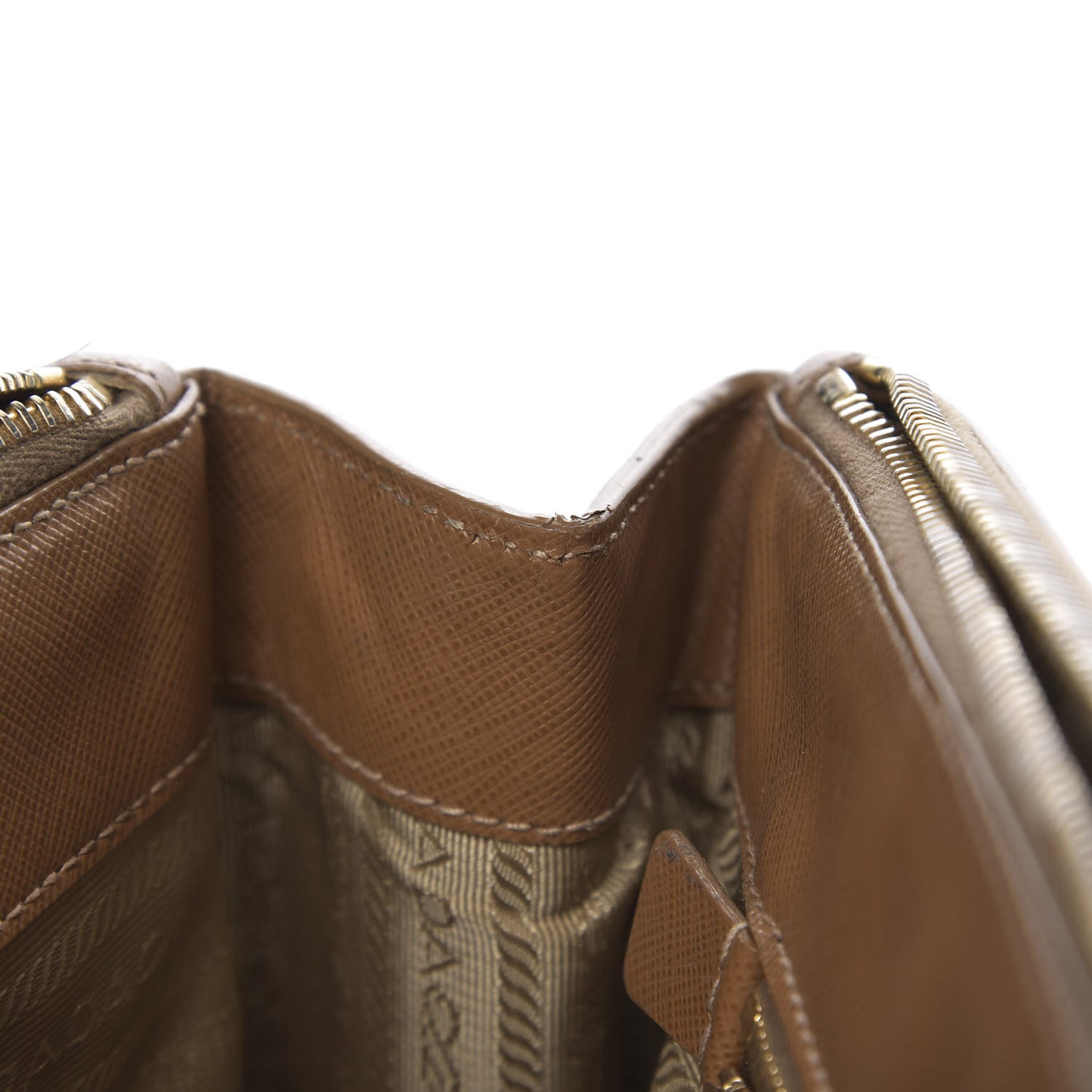 Saffiano Medium Galleria Double Zip Tote Caramel