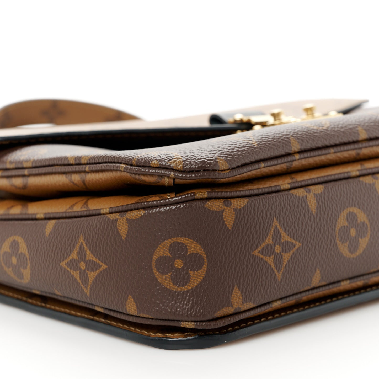 Reverse Monogram Pochette Metis