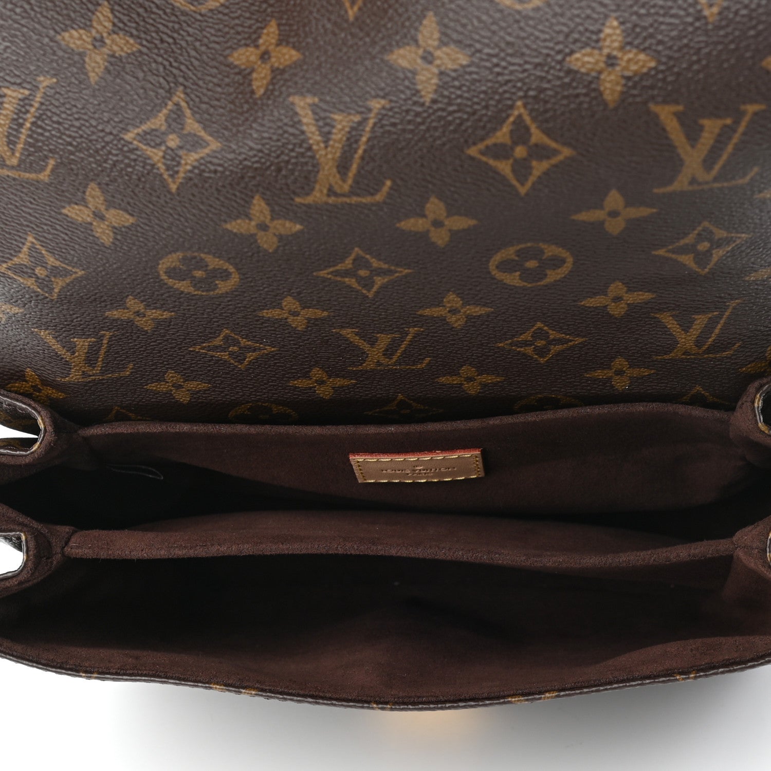 Louis Vuitton Monogram Pochette Metis 4 of 4