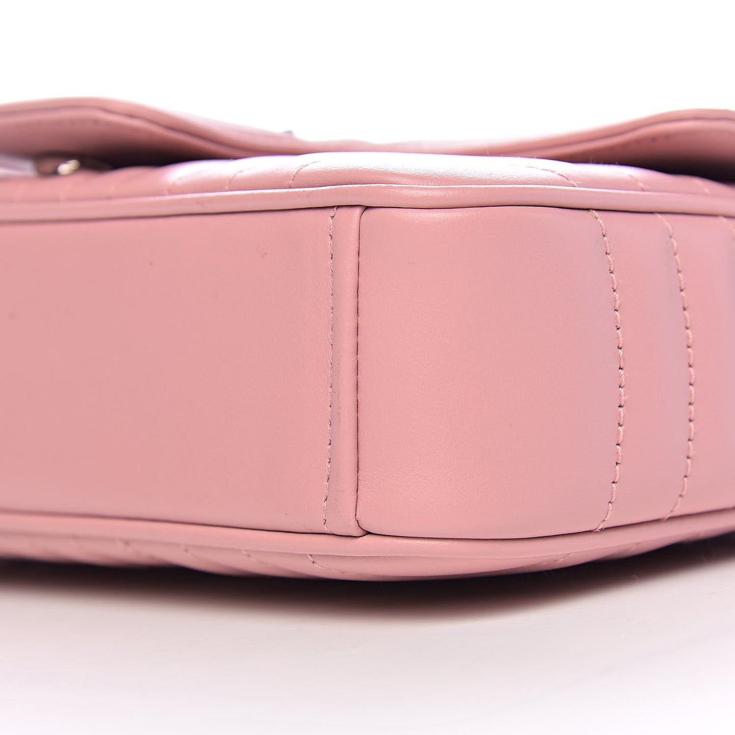 Soft Calfskin Impunture Diagramme Small Chain Flap Shoulder Bag Pesco