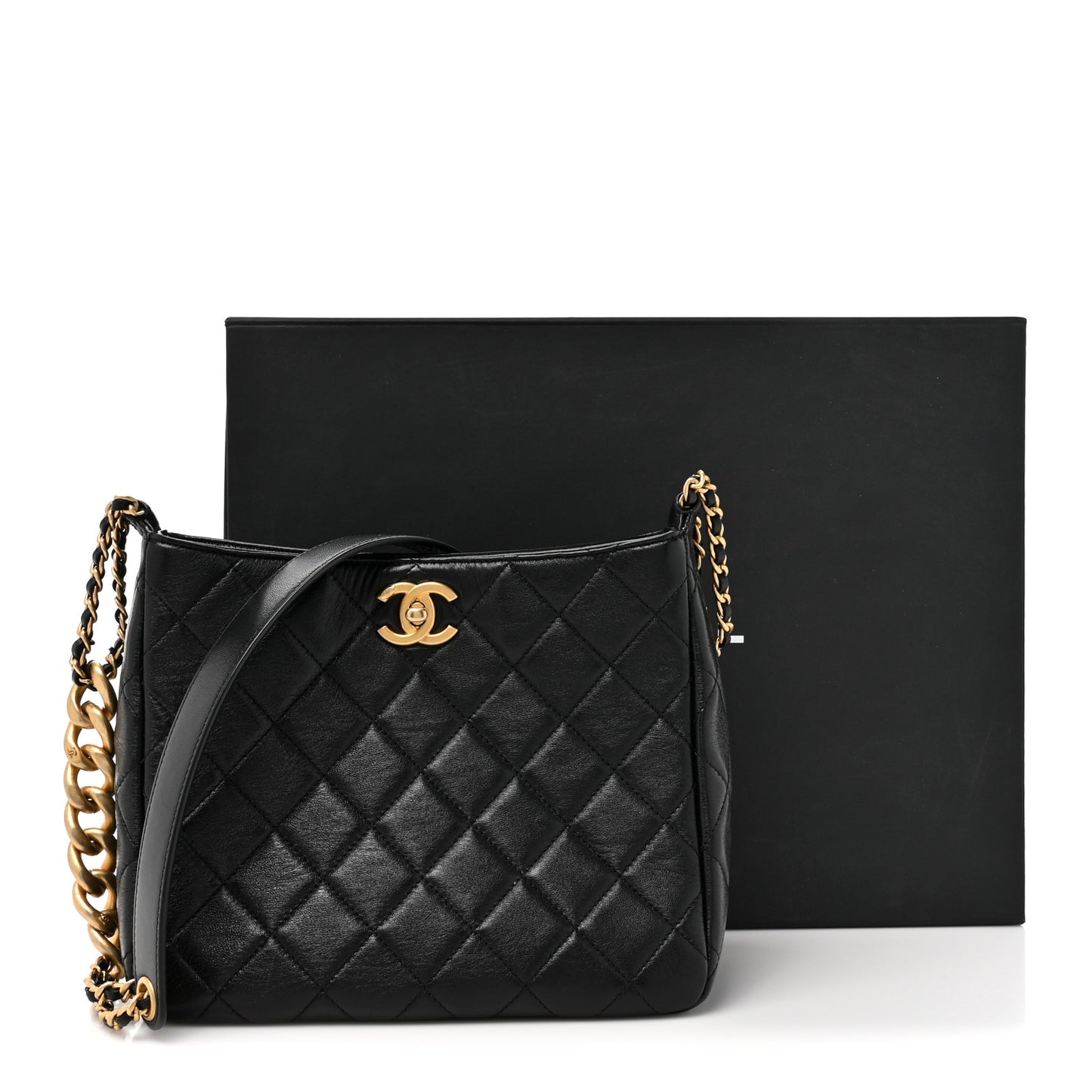 Shiny Lambskin Quilted CC Hobo Black