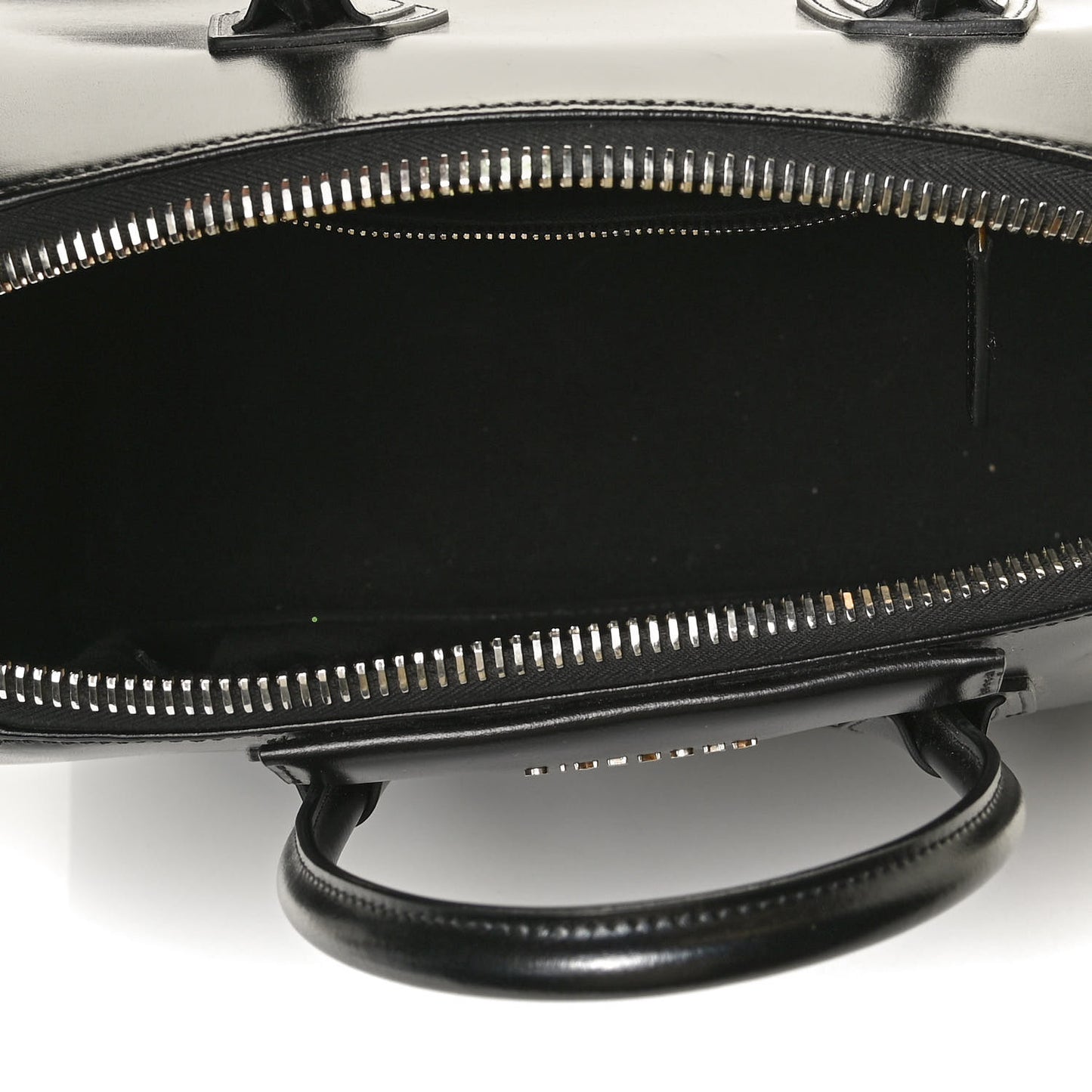 Shiny Lord Calfskin Medium Antigona Black