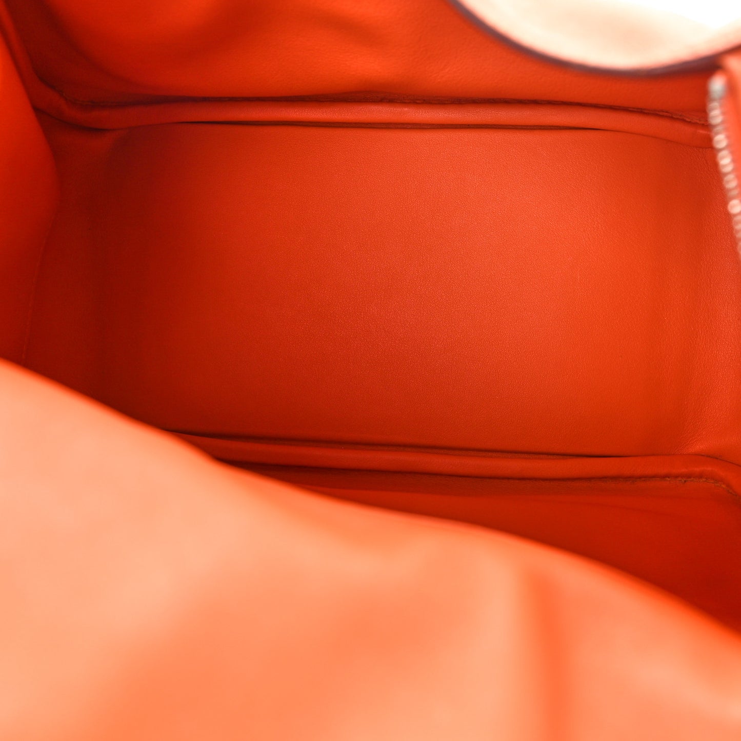 Swift Lindy 26 Orange