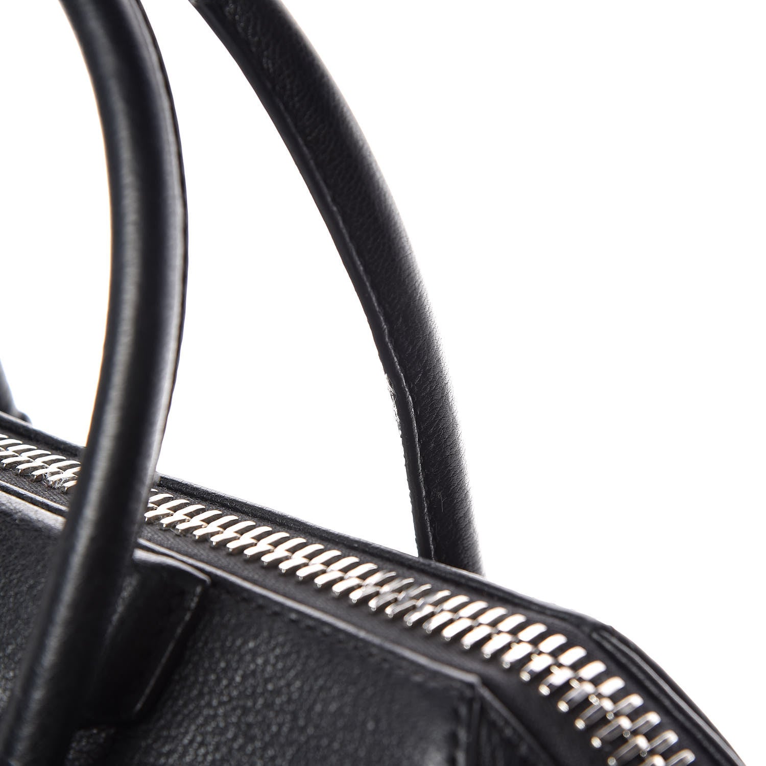 Givenchy Sugar Goatskin Medium Antigona Black 20 of 23
