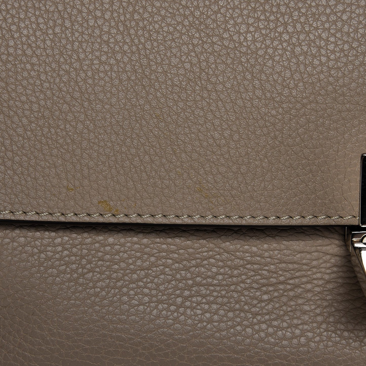 Drummed Calfskin Suede Medium Trapeze Dune