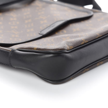 Louis Vuitton Monogram Macassar Bass MM 8 of 9