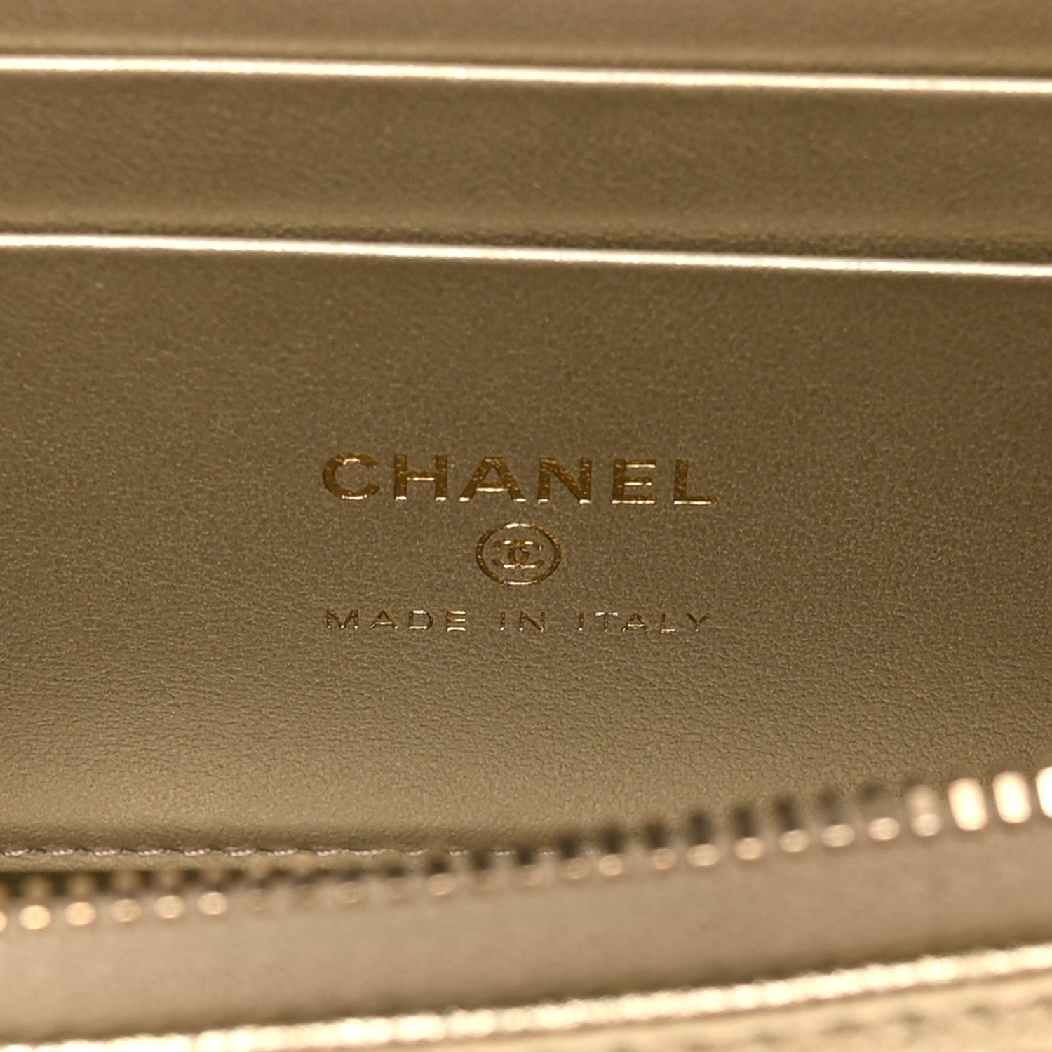 Chanel Metallic Caviar Quilted Trendy Handle Slim Vanity Gold 6 of 11