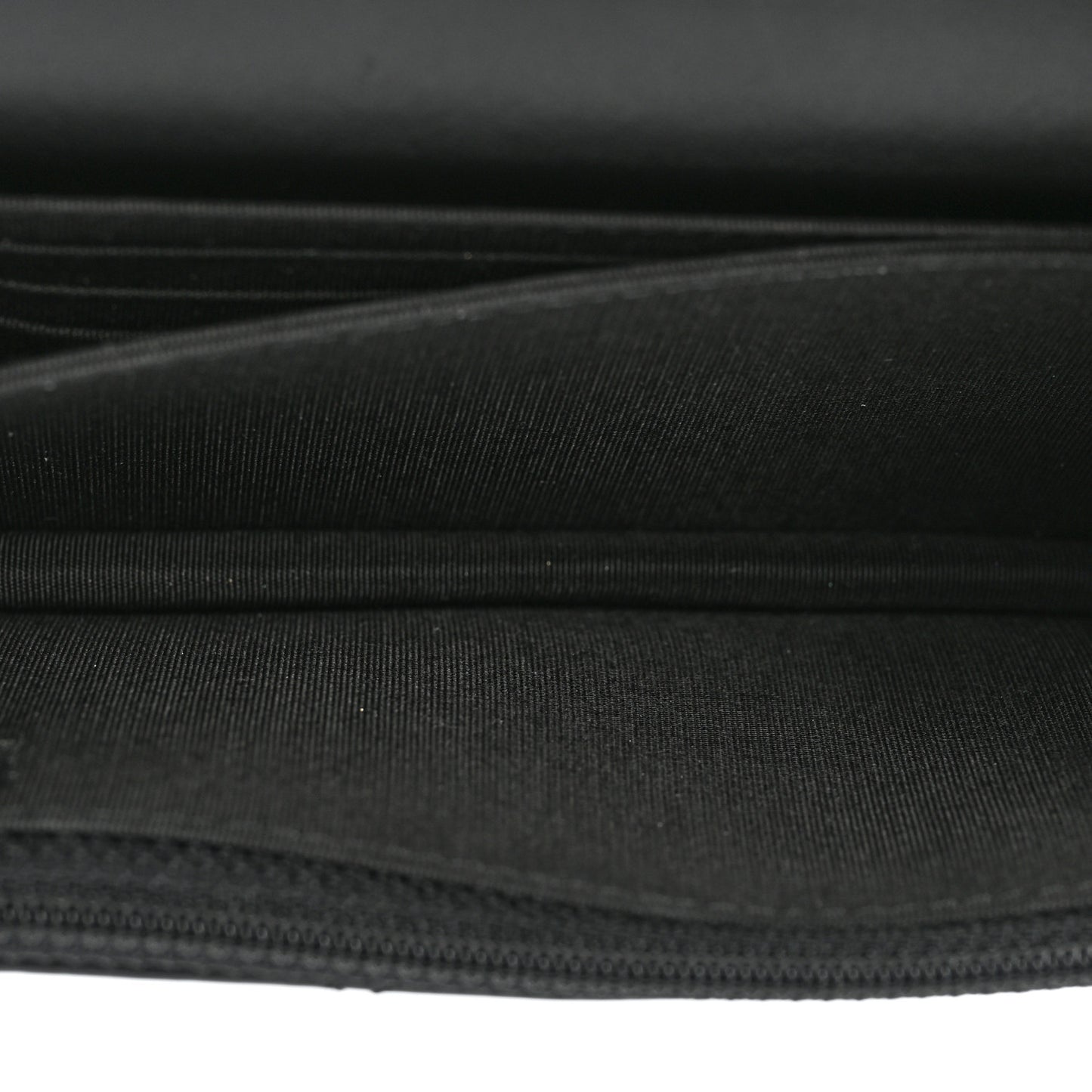 Calfskin Quilted Mini Maxi Pearls Wallet On Chain WOC Black