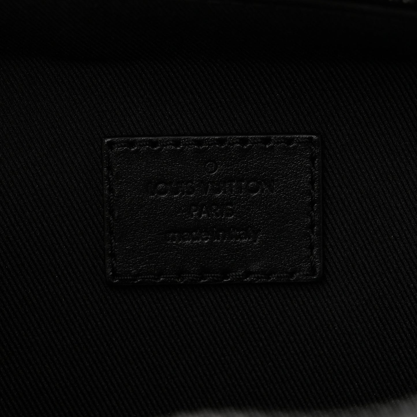 Taurillon Monogram Soft Trunk Black