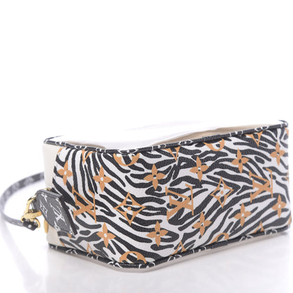 Louis Vuitton Monogram Giant Jungle Beach Pouch Ivory 10 of 11