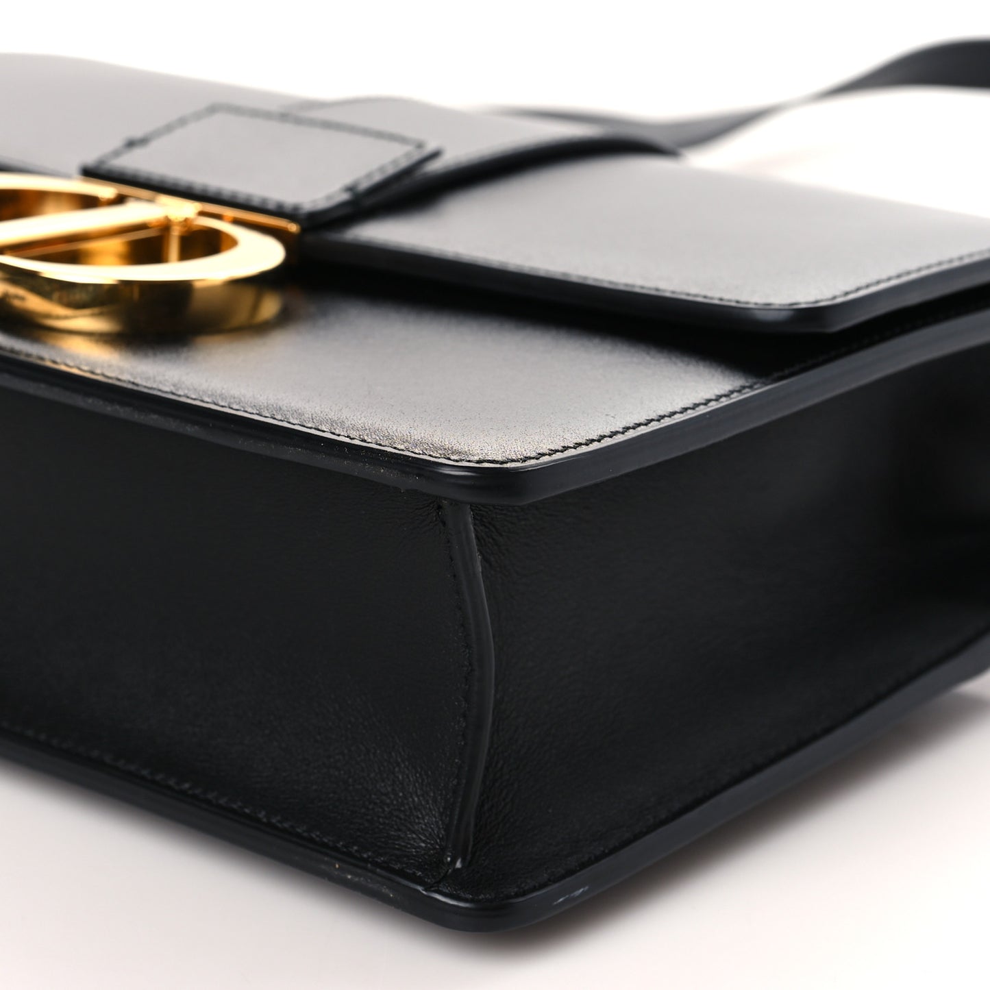 Smooth Calfskin 30 Montaigne Flap Bag Black