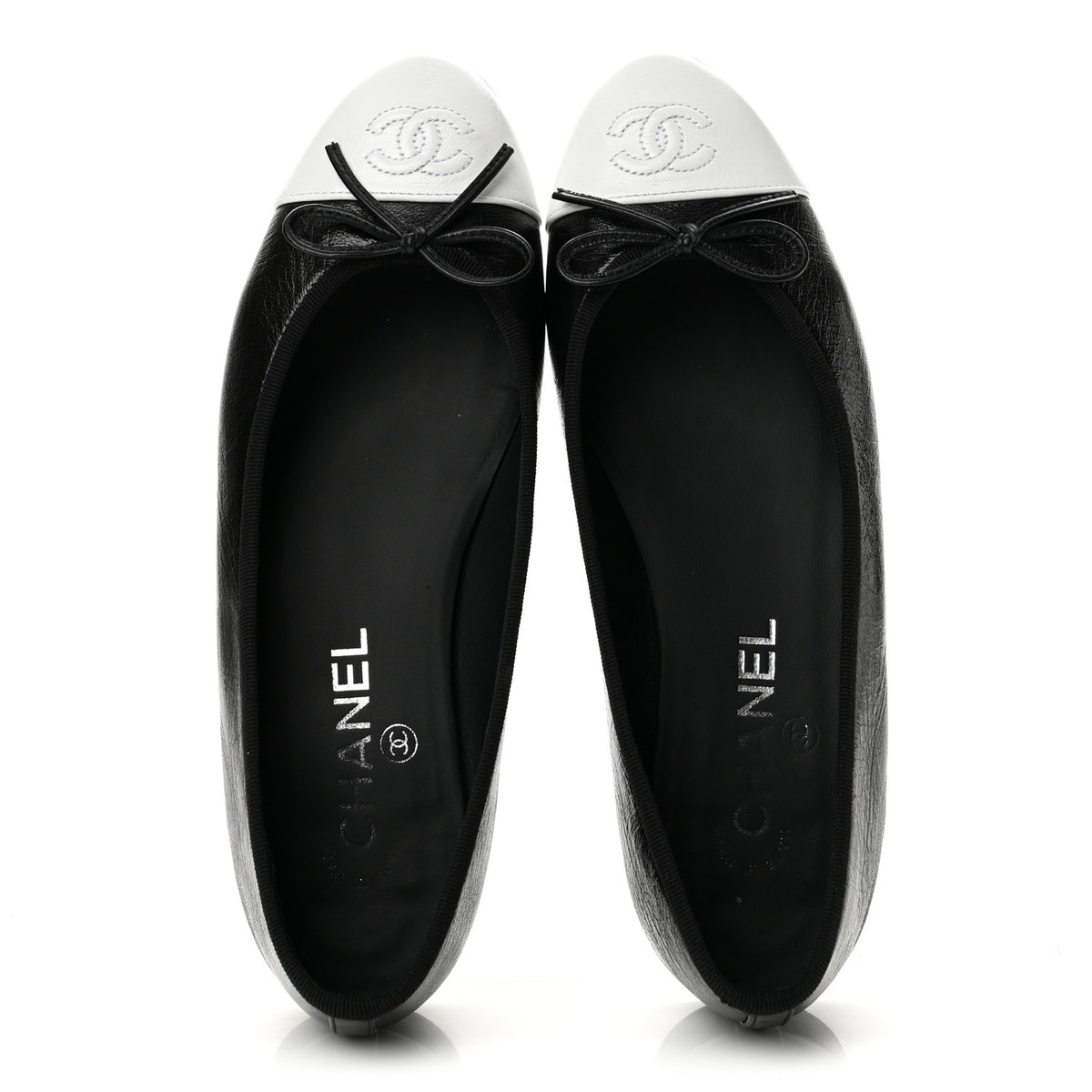 Crumpled Shiny Lambskin CC Cap Toe Ballerina Flats 37.5 Black White