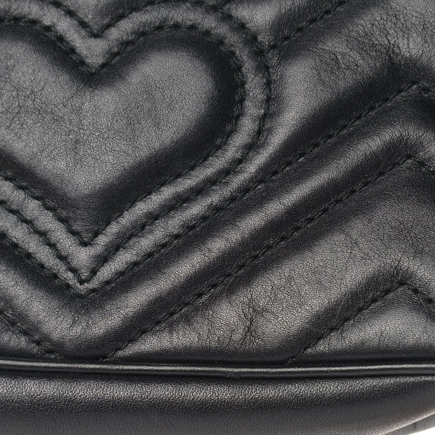 Calfskin Matelasse Super Mini GG Marmont Shoulder Bag Black