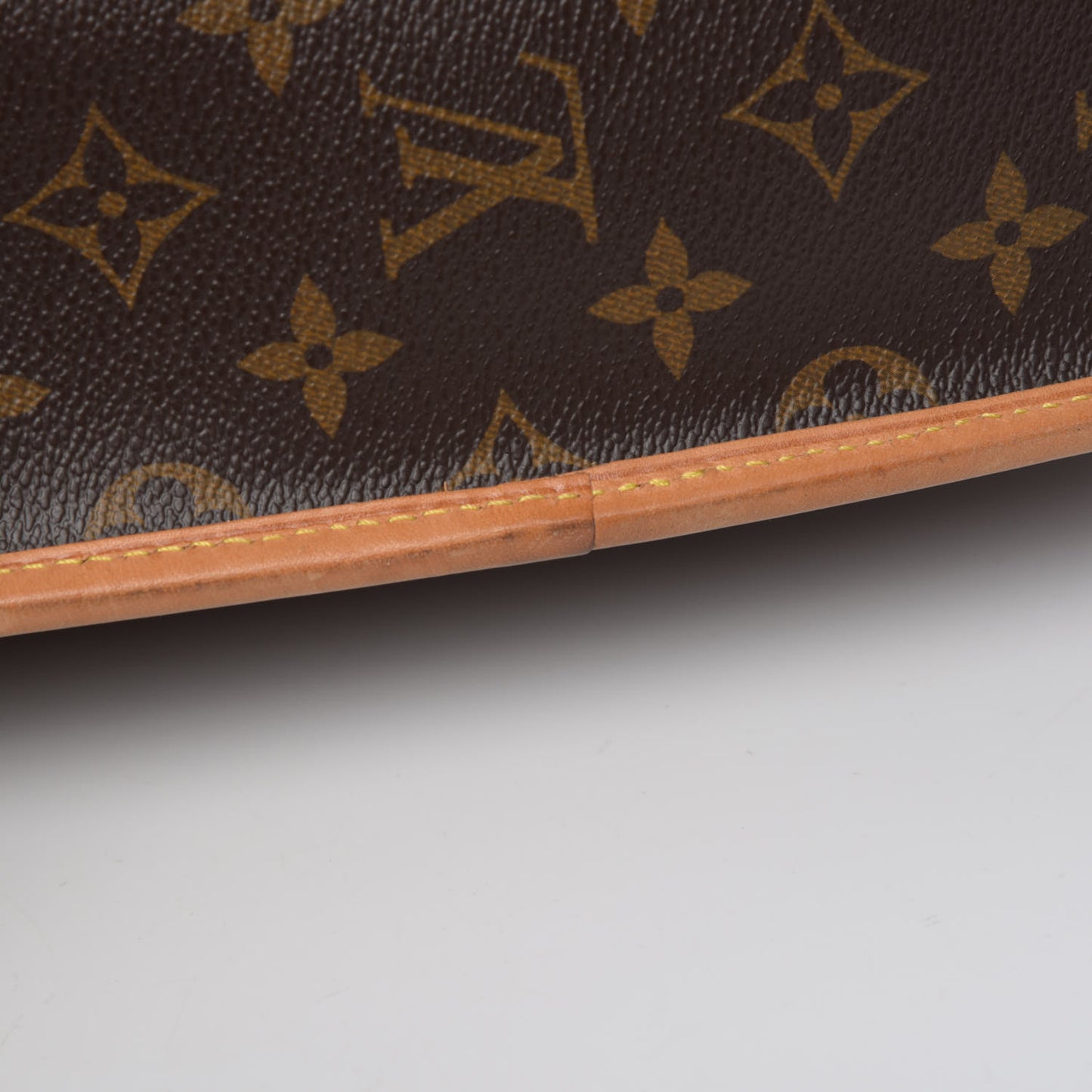 Monogram Sologne