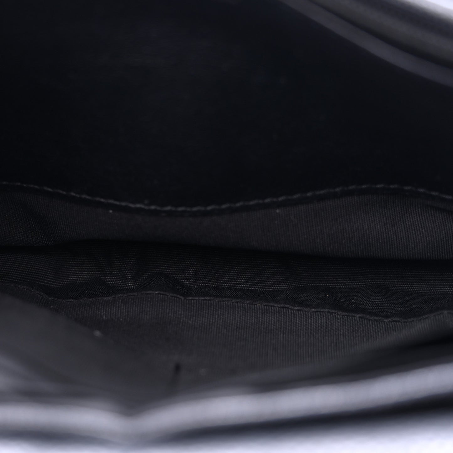 Caviar Half Moon Wallet On Chain WOC Black