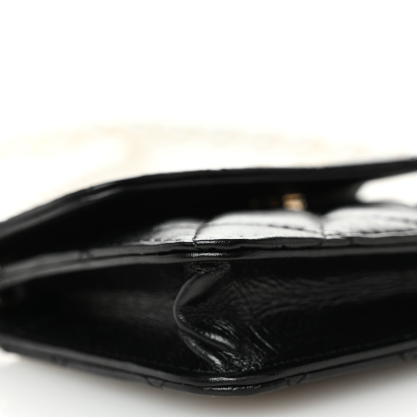 Calfskin Quilted Maxi Pearls Card Holder Flap With Chain Black