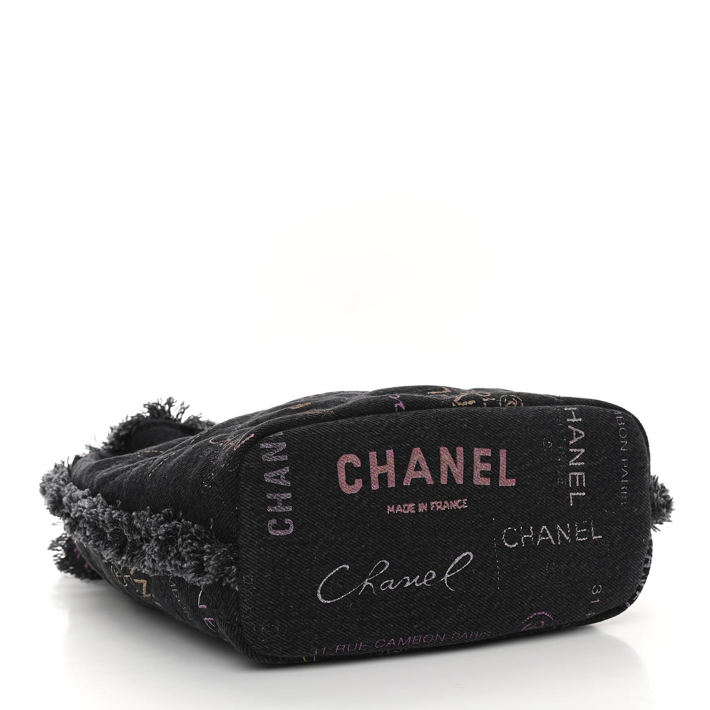 Denim Quilted Mood Bucket With Chain Black Multicolor