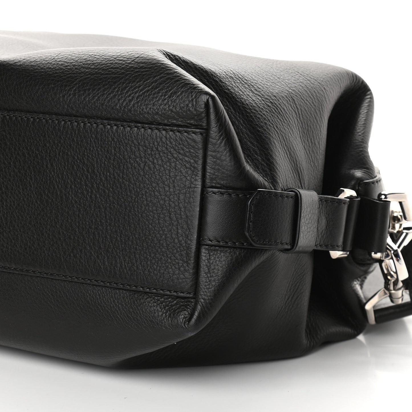 Pebbled Calfskin Small Nightingale Black