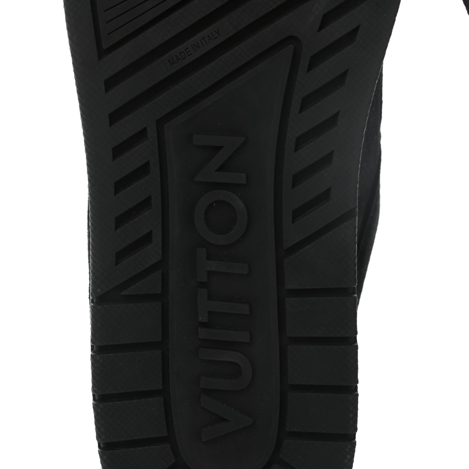 Louis Vuitton Suede Mens LV Trainer Sneakers 10 Black 11 of 11