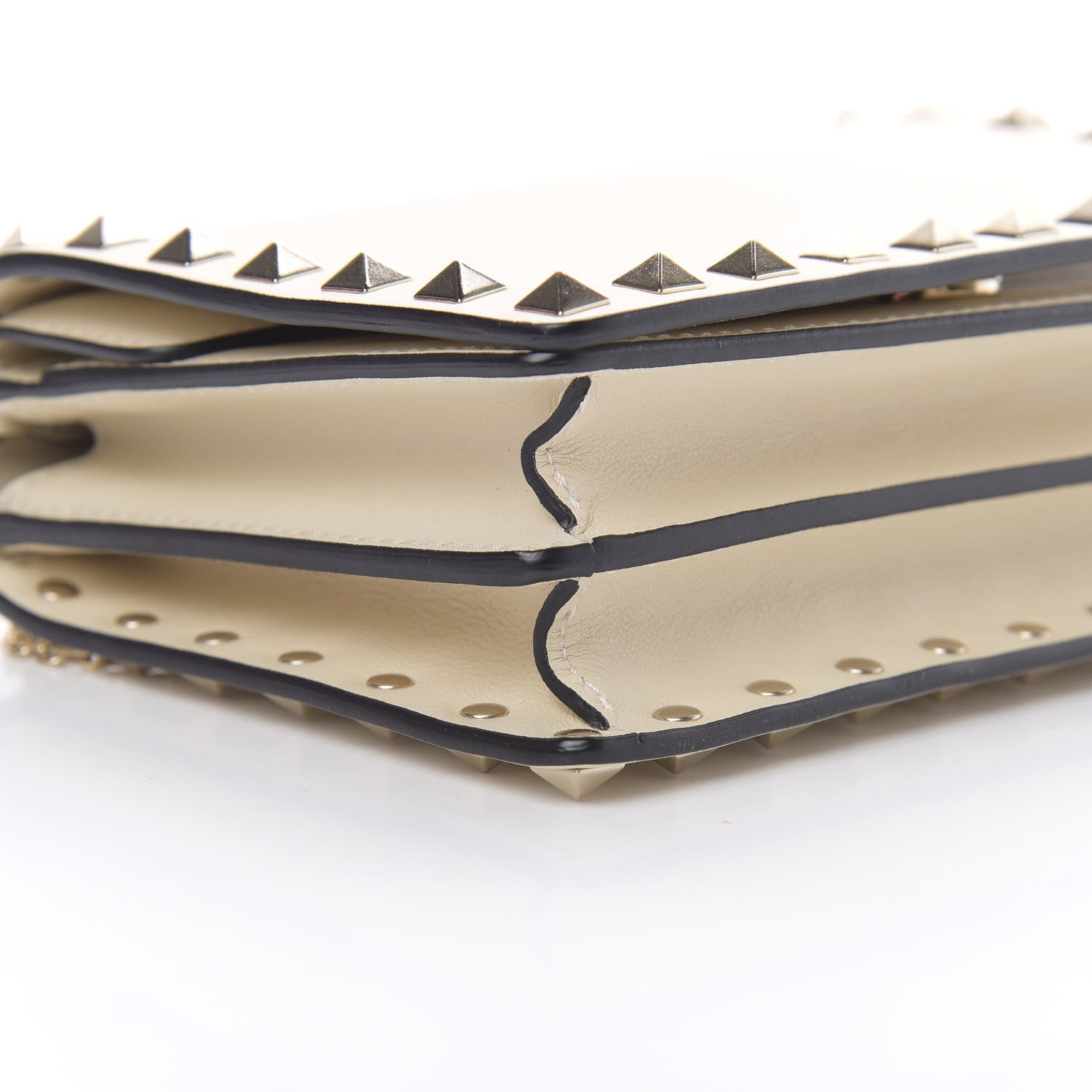 Valentino Garavani Vitello Rockstud Wallet on Chain Ivory 8 of 10