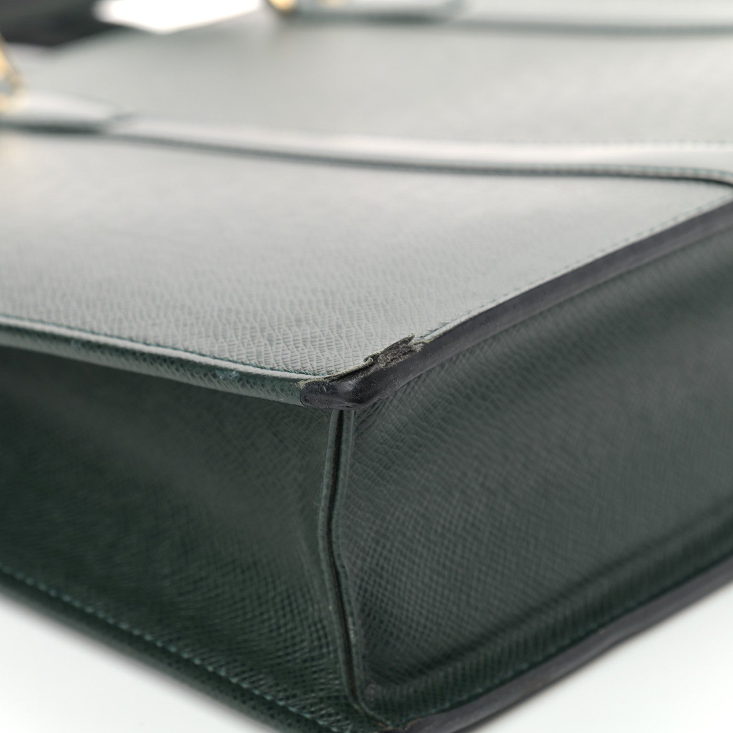 Louis Vuitton Taiga Lozan Briefcase Epicea 6 of 18