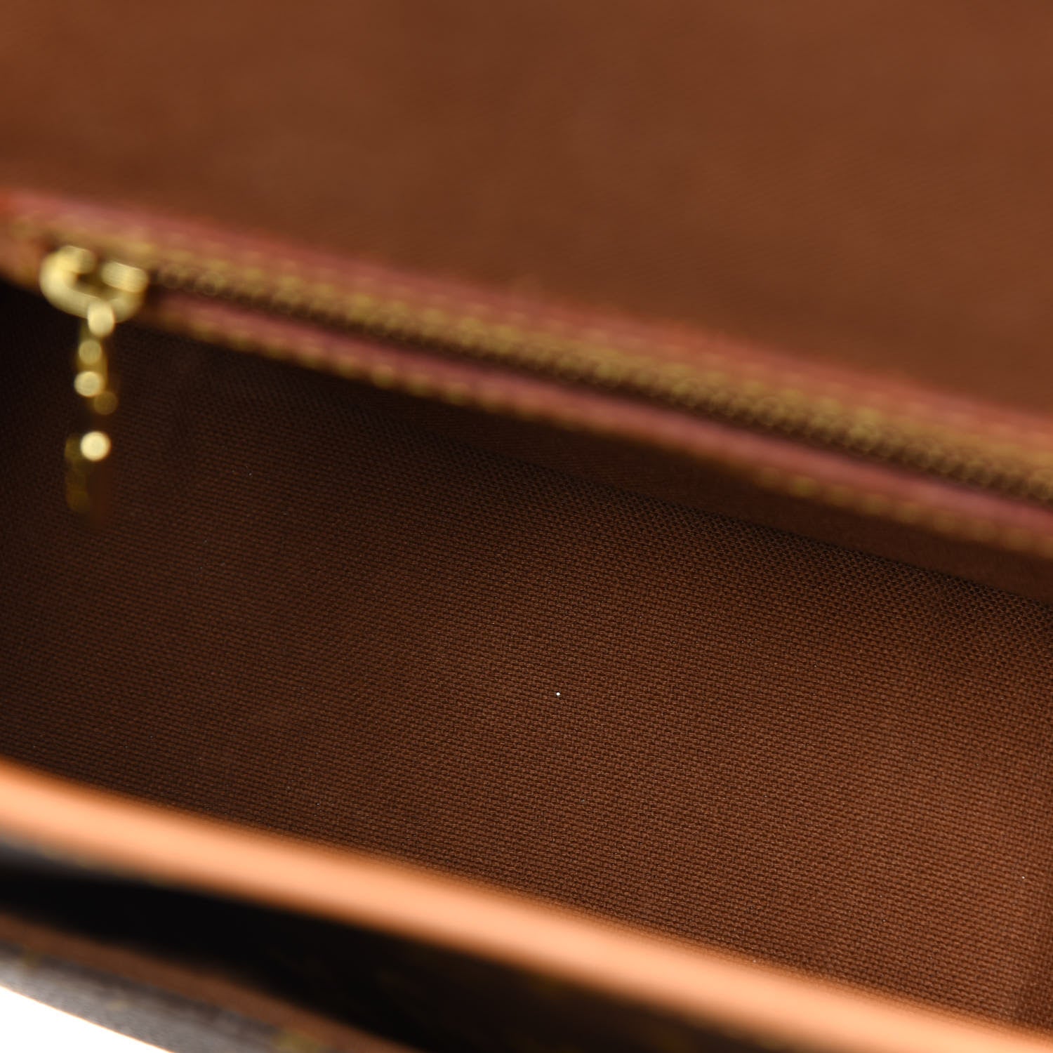 Louis Vuitton Monogram Sologne 20 of 24