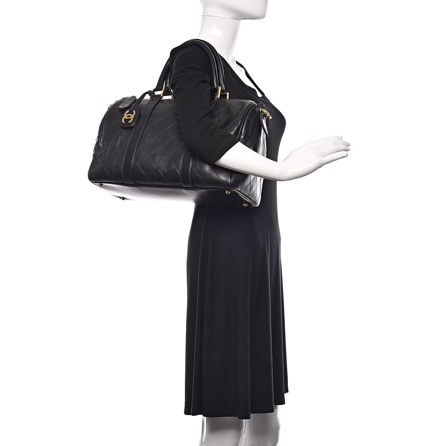 Calfskin Stitched CC Boston Black