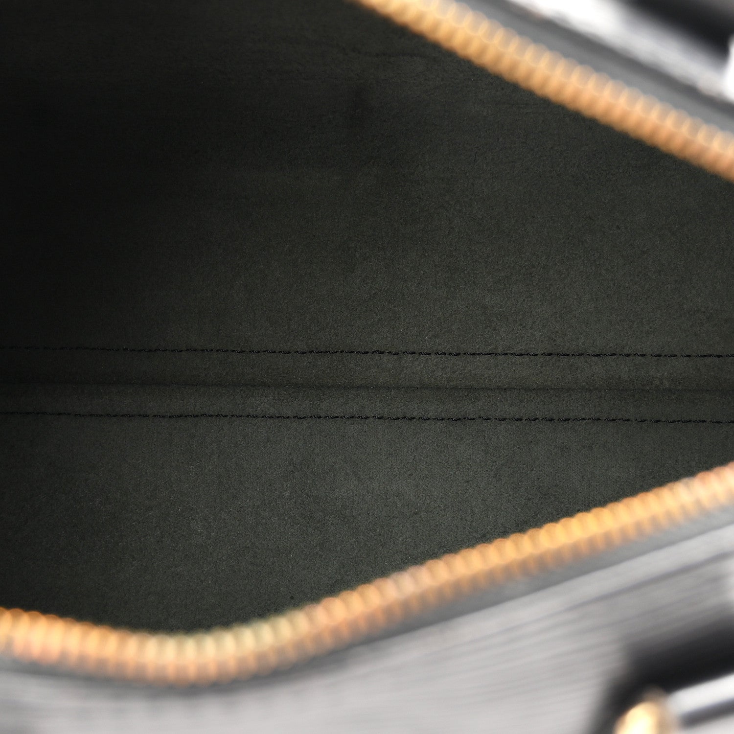 Louis Vuitton Epi Speedy 25 Black 5 of 12