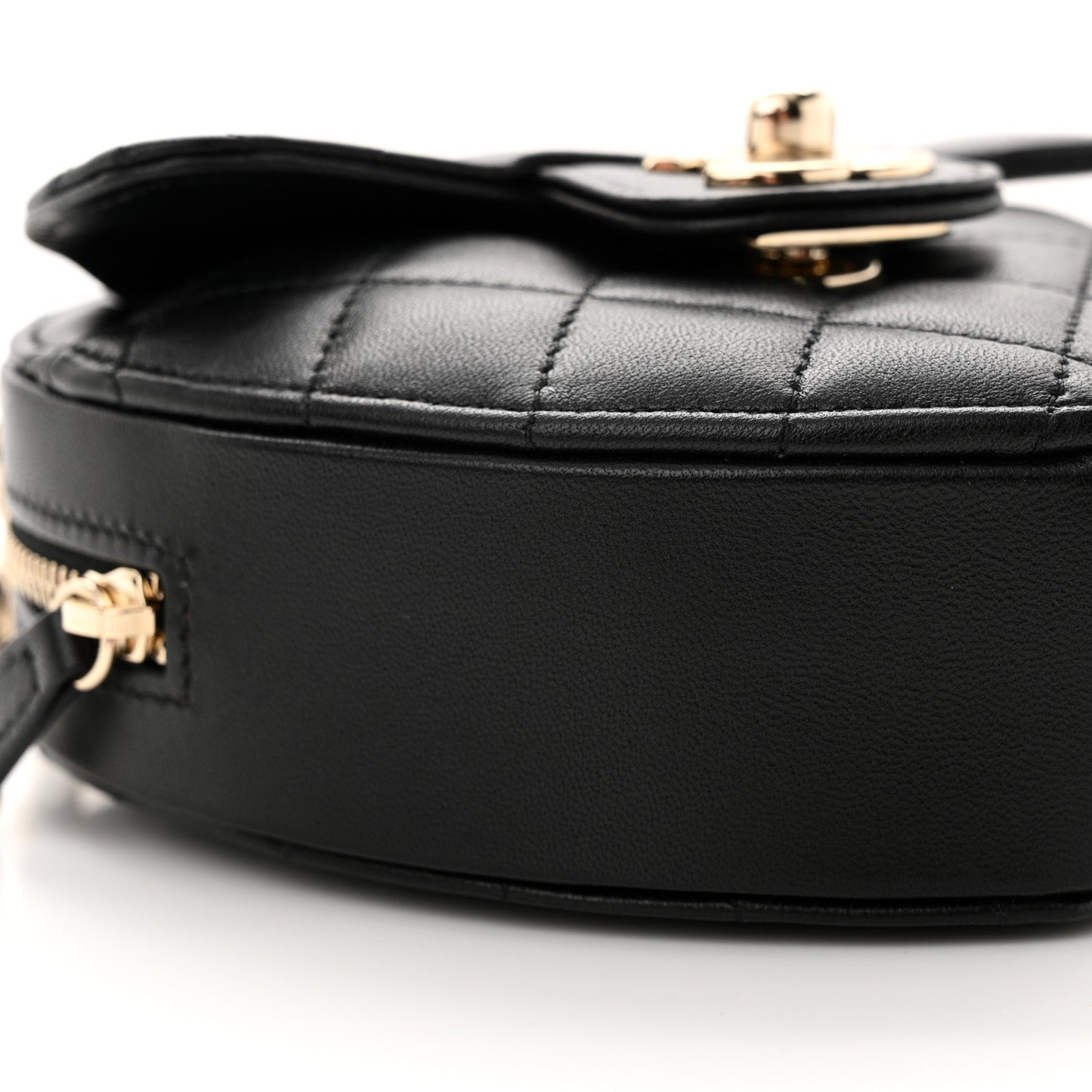 Lambskin Quilted CC In Love Heart Clutch With Chain Black