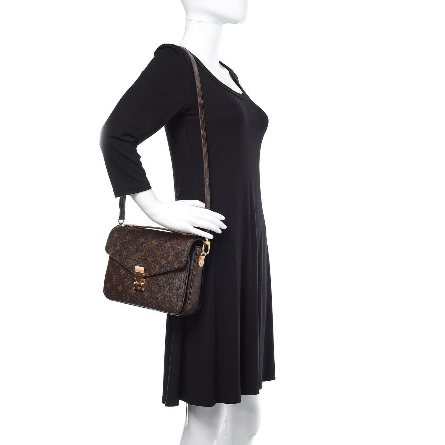 Monogram Pochette Metis