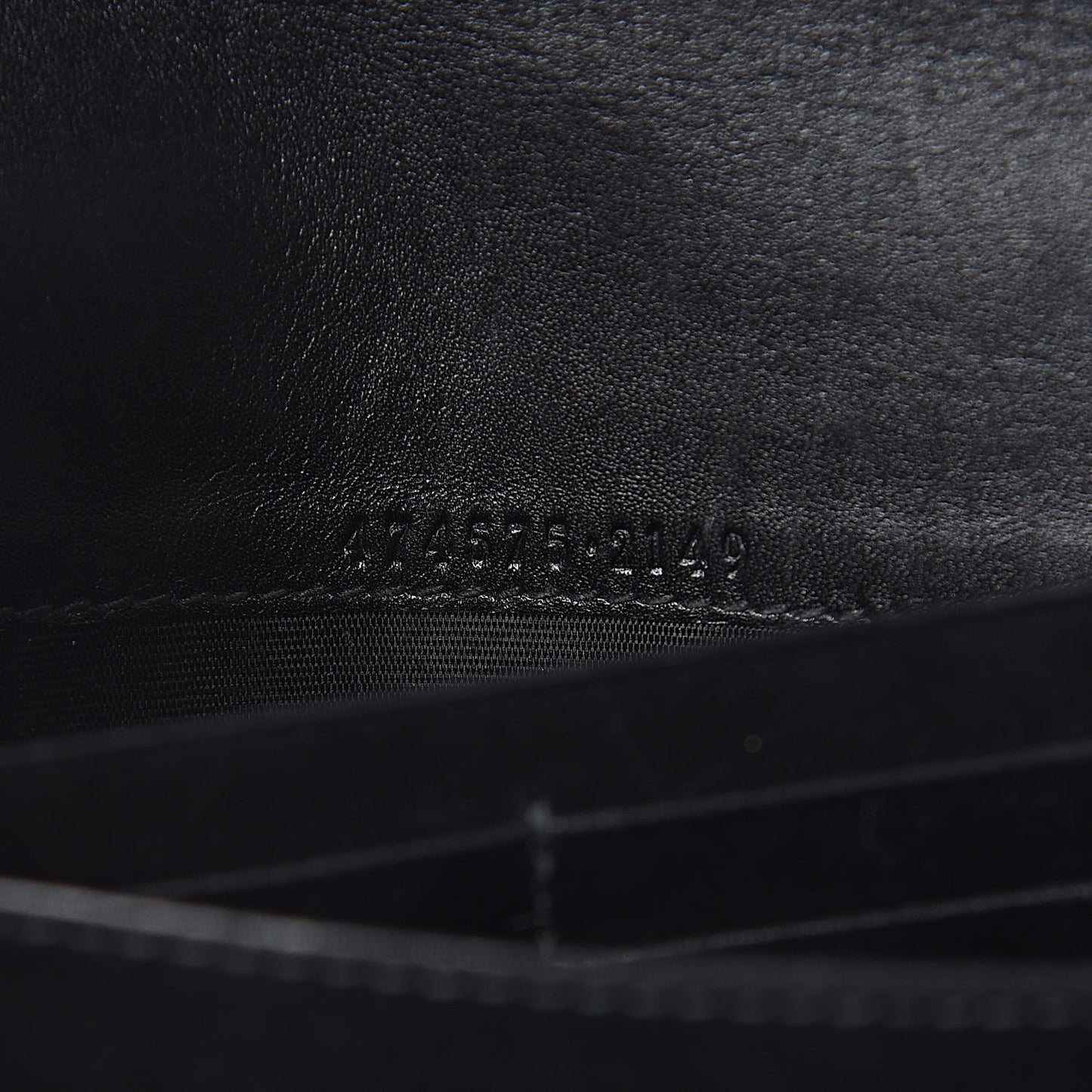 Calfskin Matelasse GG Marmont Chain Wallet Black